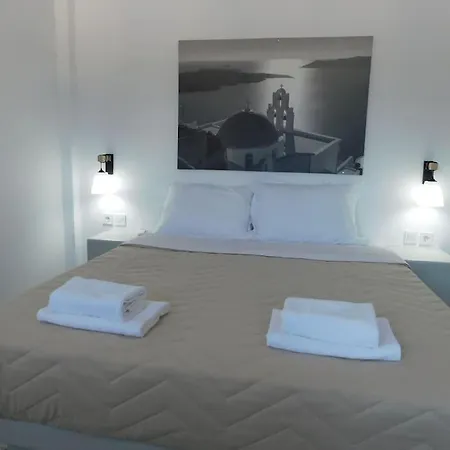 Διαμέρισμα Urban Rooms- 10min Walk To Capital Φηρά